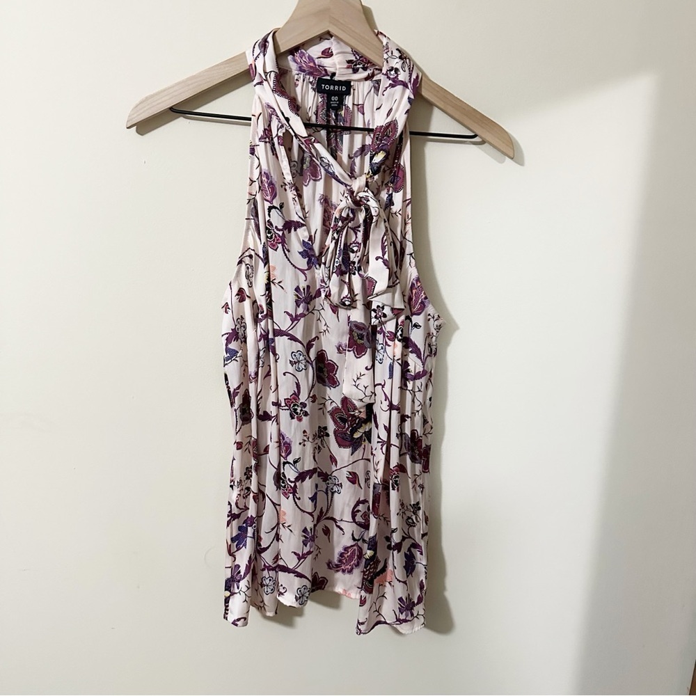 Torrid Womens Pink Floral Tie Front V Neck Tank Top Size 00